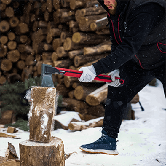 Сокира 630г ручка з фібергласу. STORM INTERTOOL